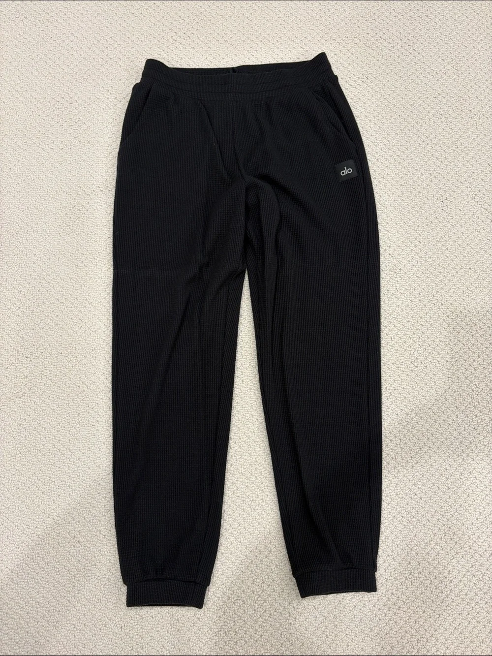 Alo - Waffle Weekend Escape Jogger - Size Large - Black